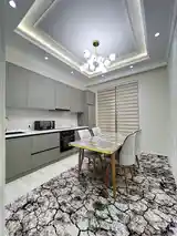 2-комн. квартира, 11 этаж, 90м², Скорая, Ул Айни, с/м Релакс-4