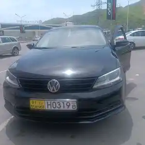 Volkswagen Jetta, 2015