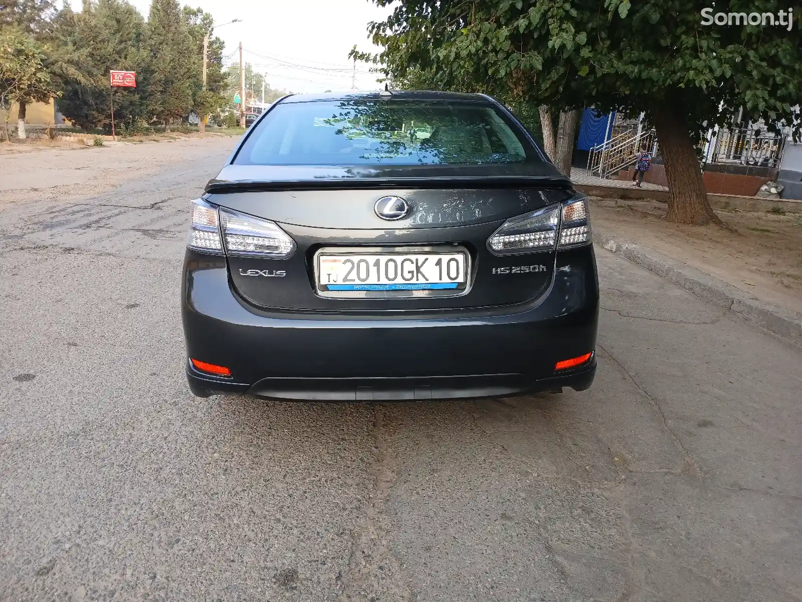 Lexus HS series, 2010-4