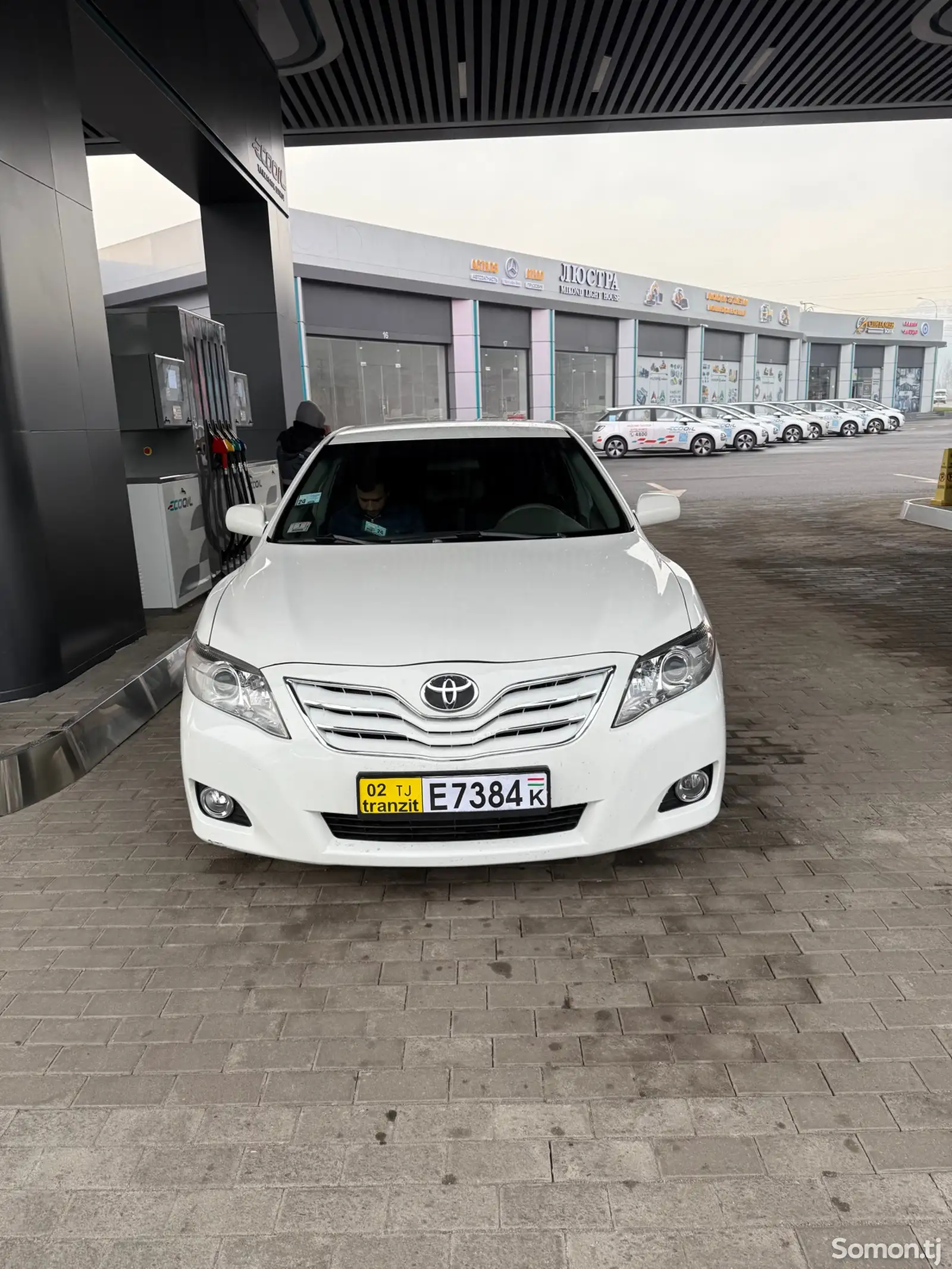 Toyota Camry, 2010-1