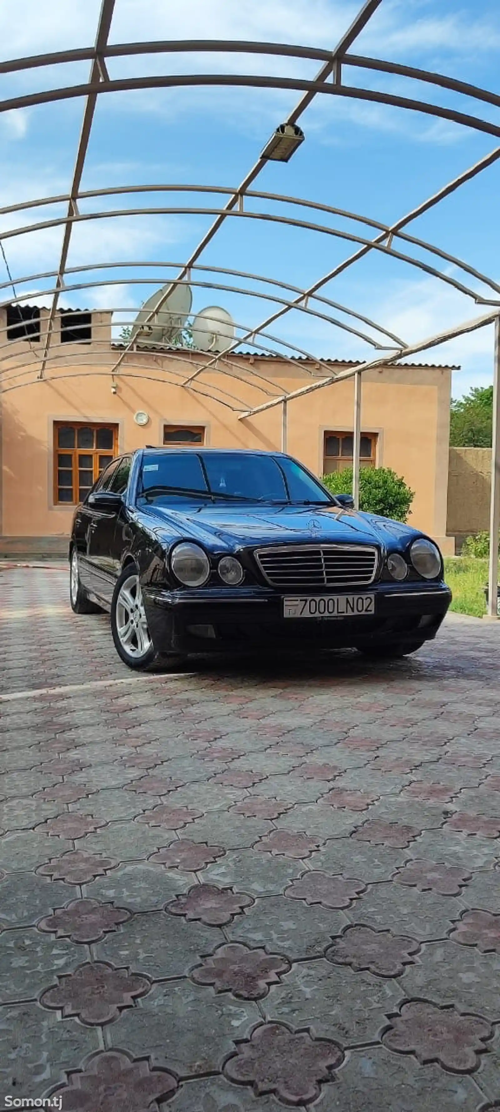 Mercedes-Benz E class, 2001-1