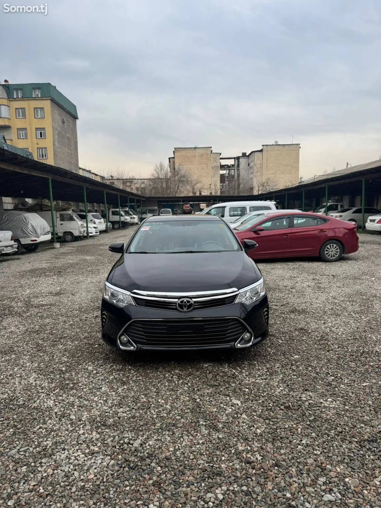 Toyota Camry, 2015-1