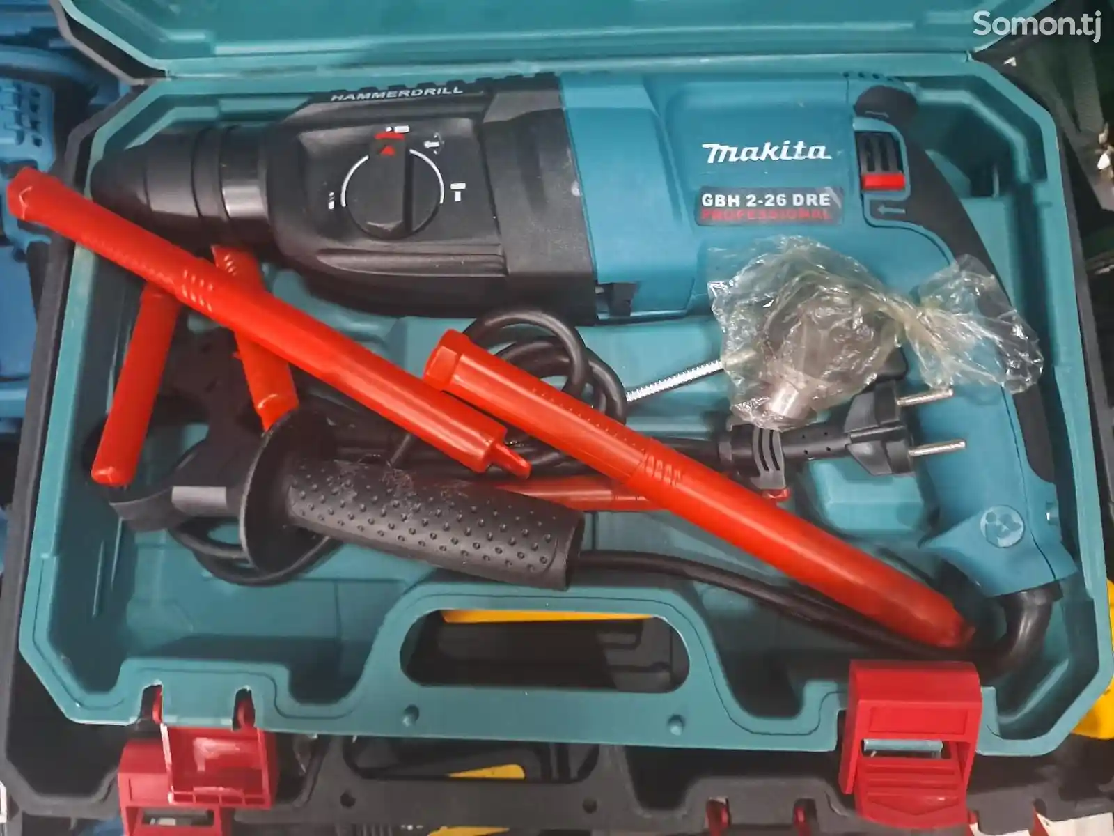 Перфоратор Makita 26 мм