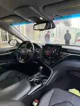 Toyota Camry, 2018-5