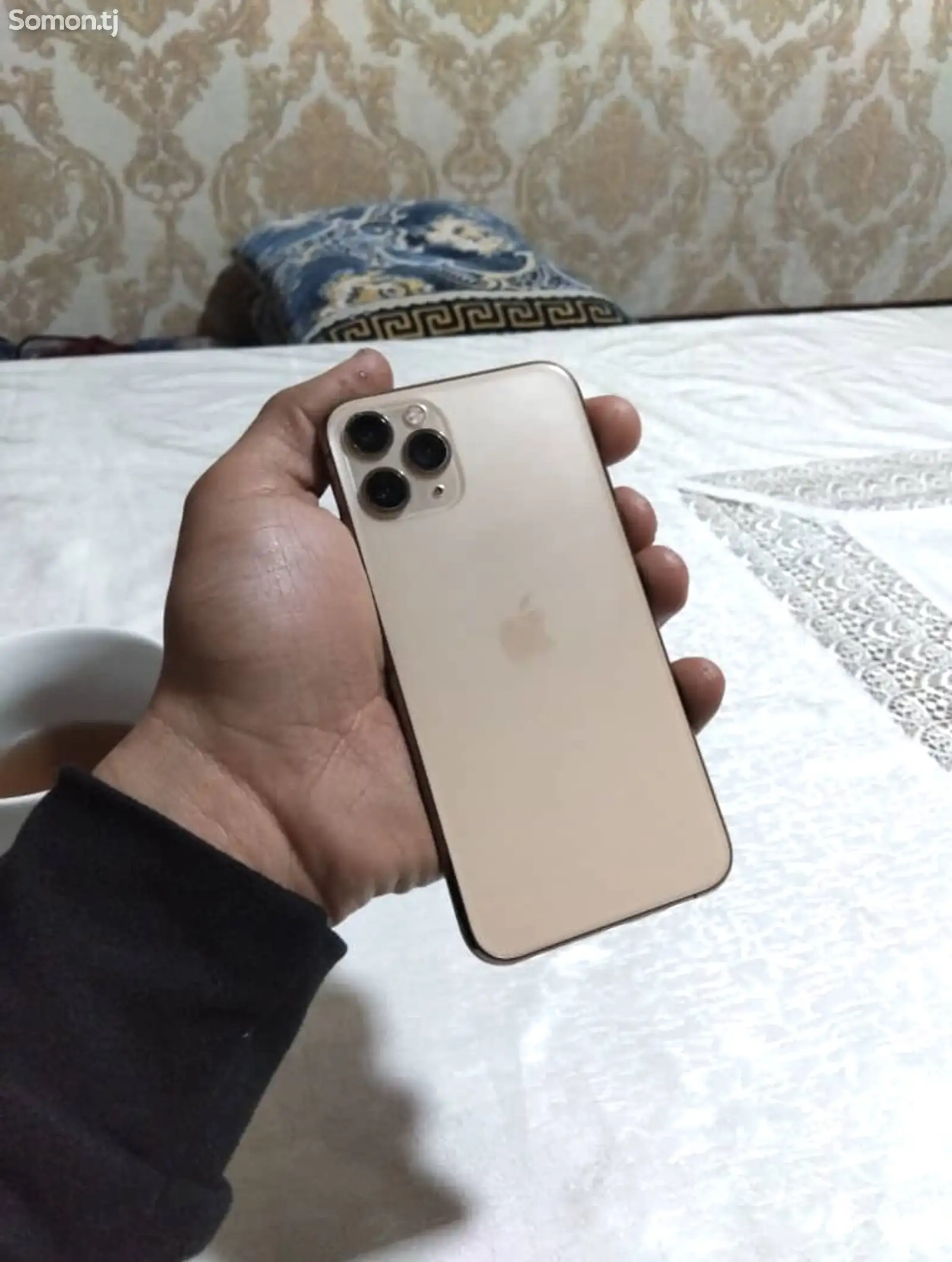 Apple iPhone 11 Pro, 64 gb, Gold-1