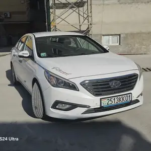 Hyundai Sonata, 2014