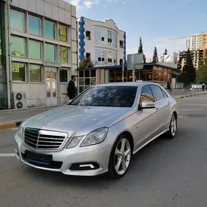 Mercedes-Benz E class, 2010