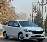 Kia Sedona, 2015-4