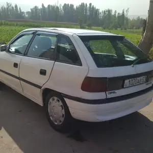 Opel Astra F, 1992