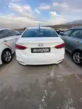 Hyundai Accent, 2018-3