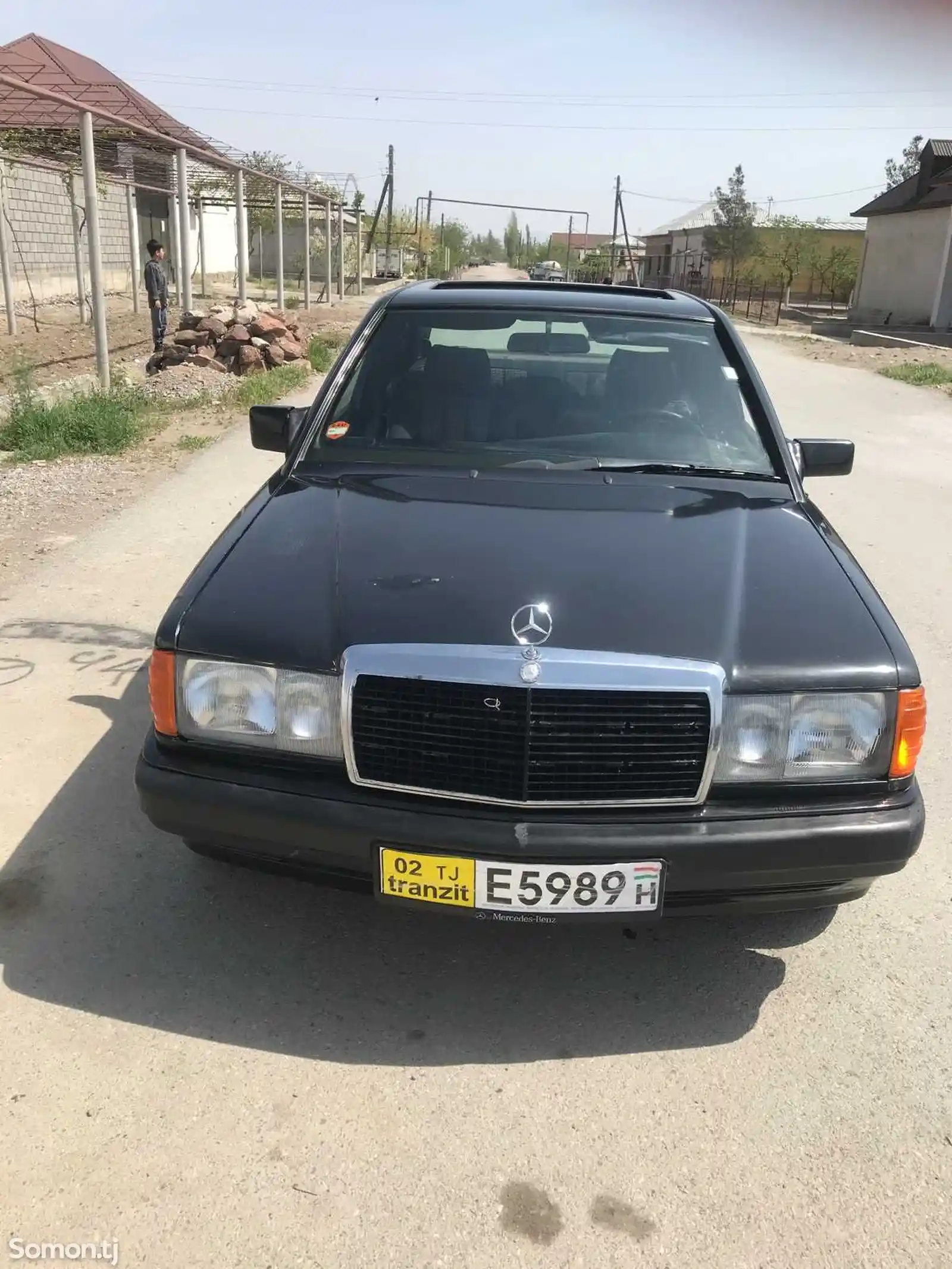 Mercedes-Benz W201, 1990-1