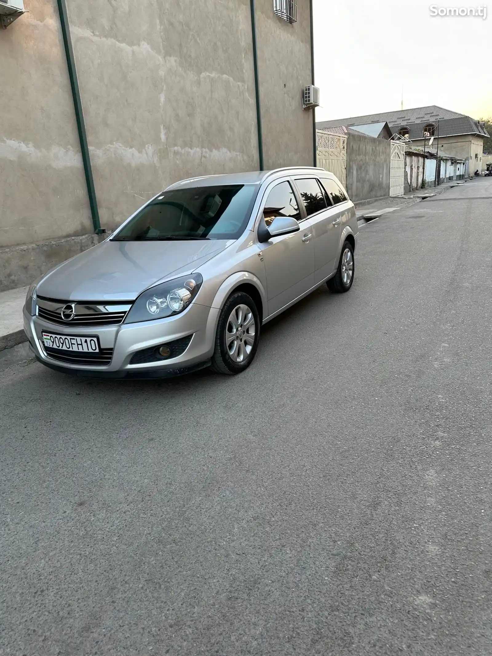 Opel Astra H, 2010-12