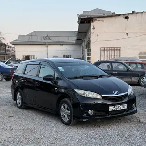 Toyota Wish, 2009