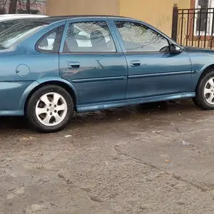 Opel Vectra B, 2001