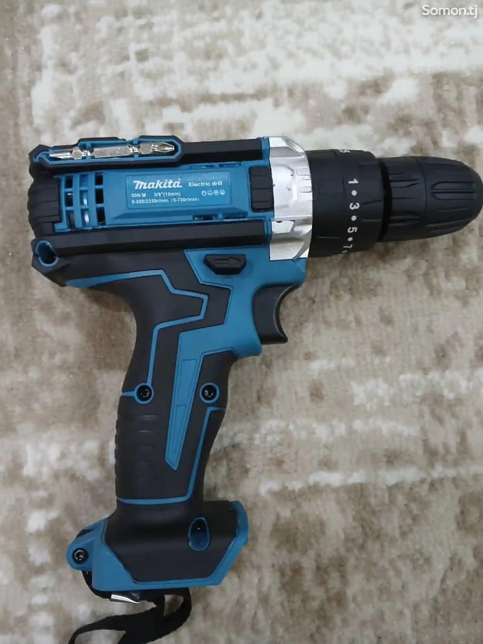 Шуруповерт makita-3