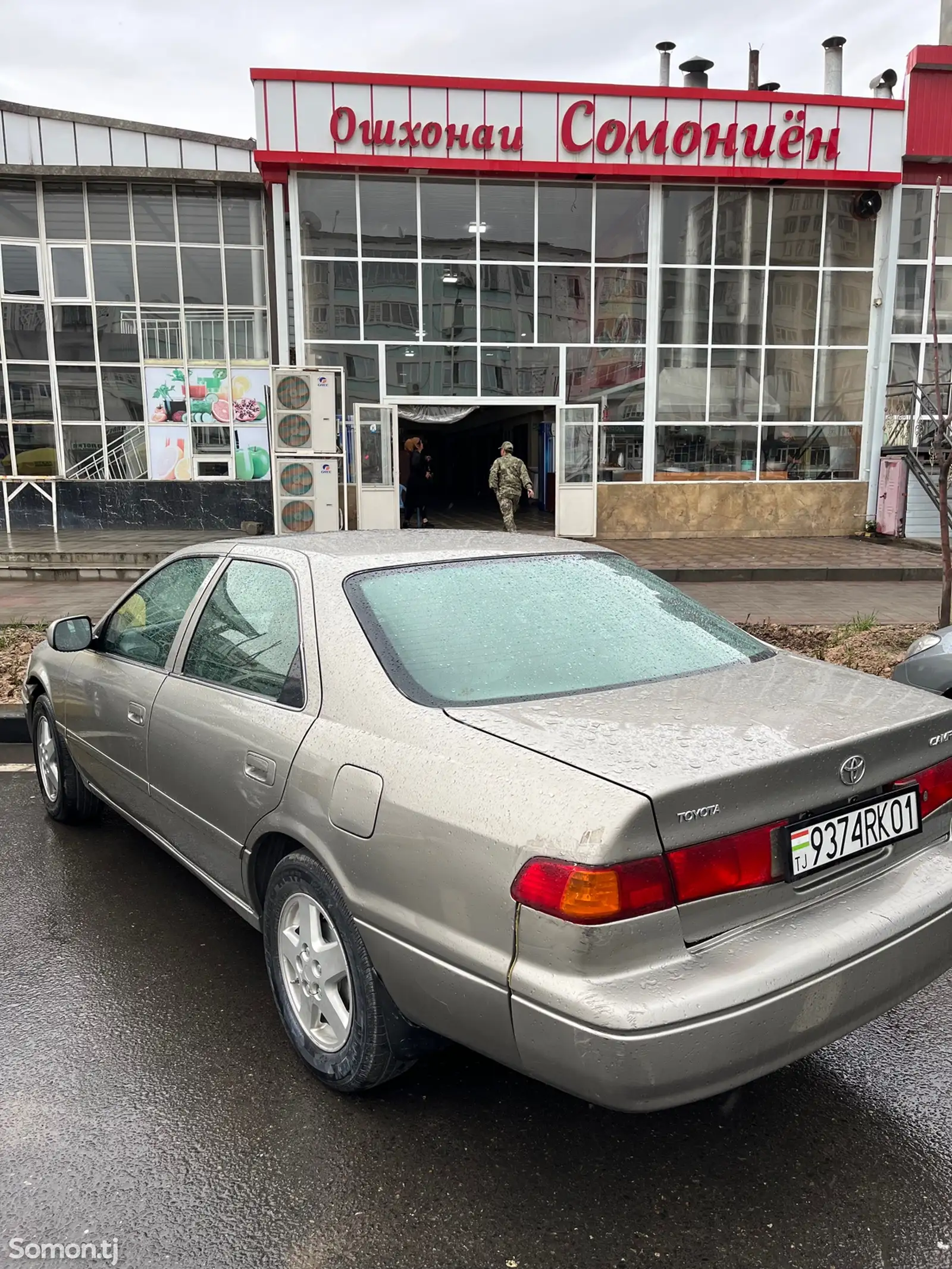 Toyota Camry, 2000-2