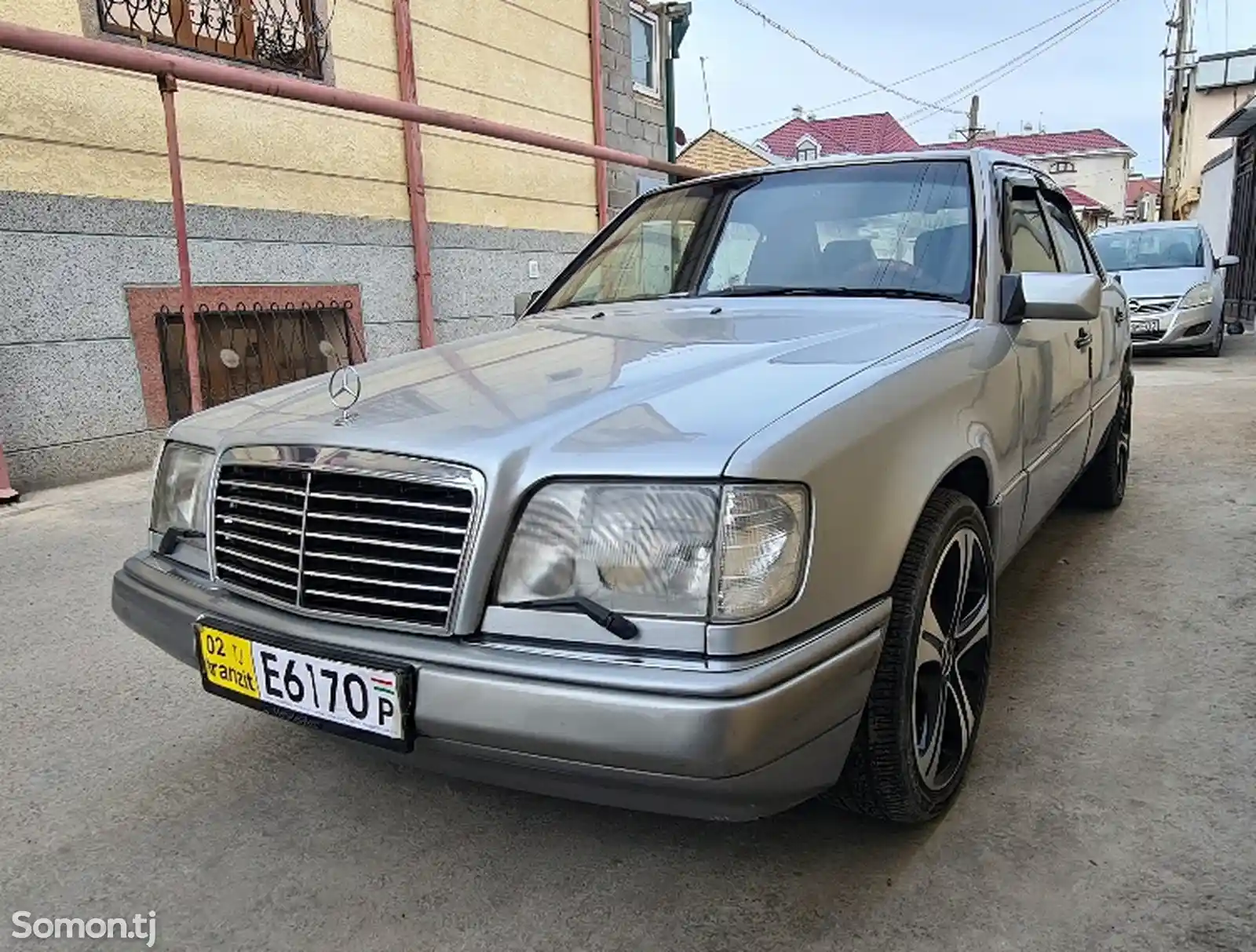 Mercedes-Benz W124, 1995-2