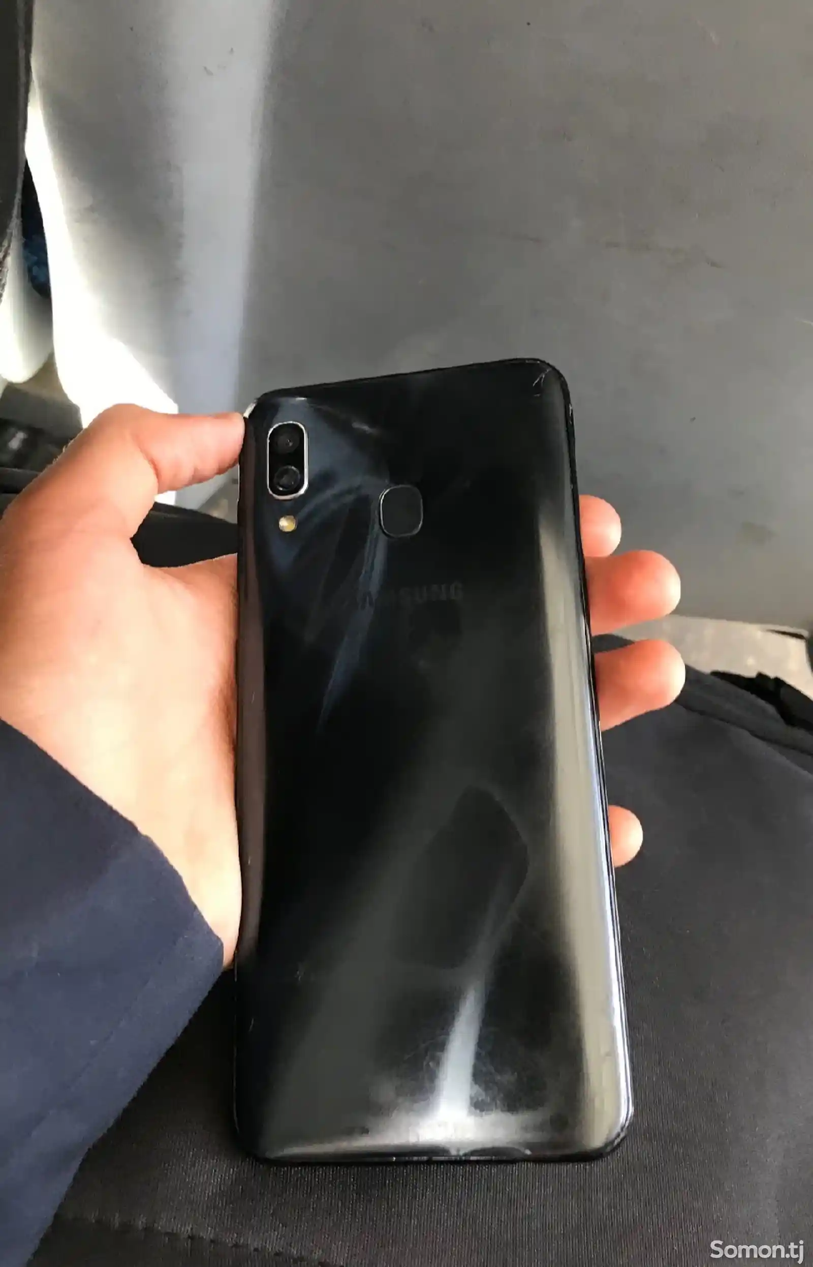 Samsung Galaxy A30-2