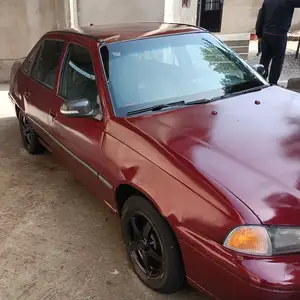 Daewoo Nexia, 1996