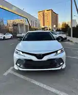 Toyota Camry, 2018-4