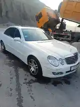 Mercedes-Benz E class, 2008-4