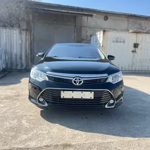 Toyota Camry, 2015