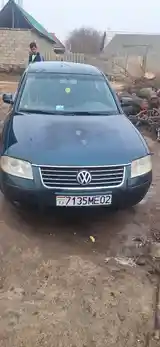 Volkswagen Passat, 2001-2