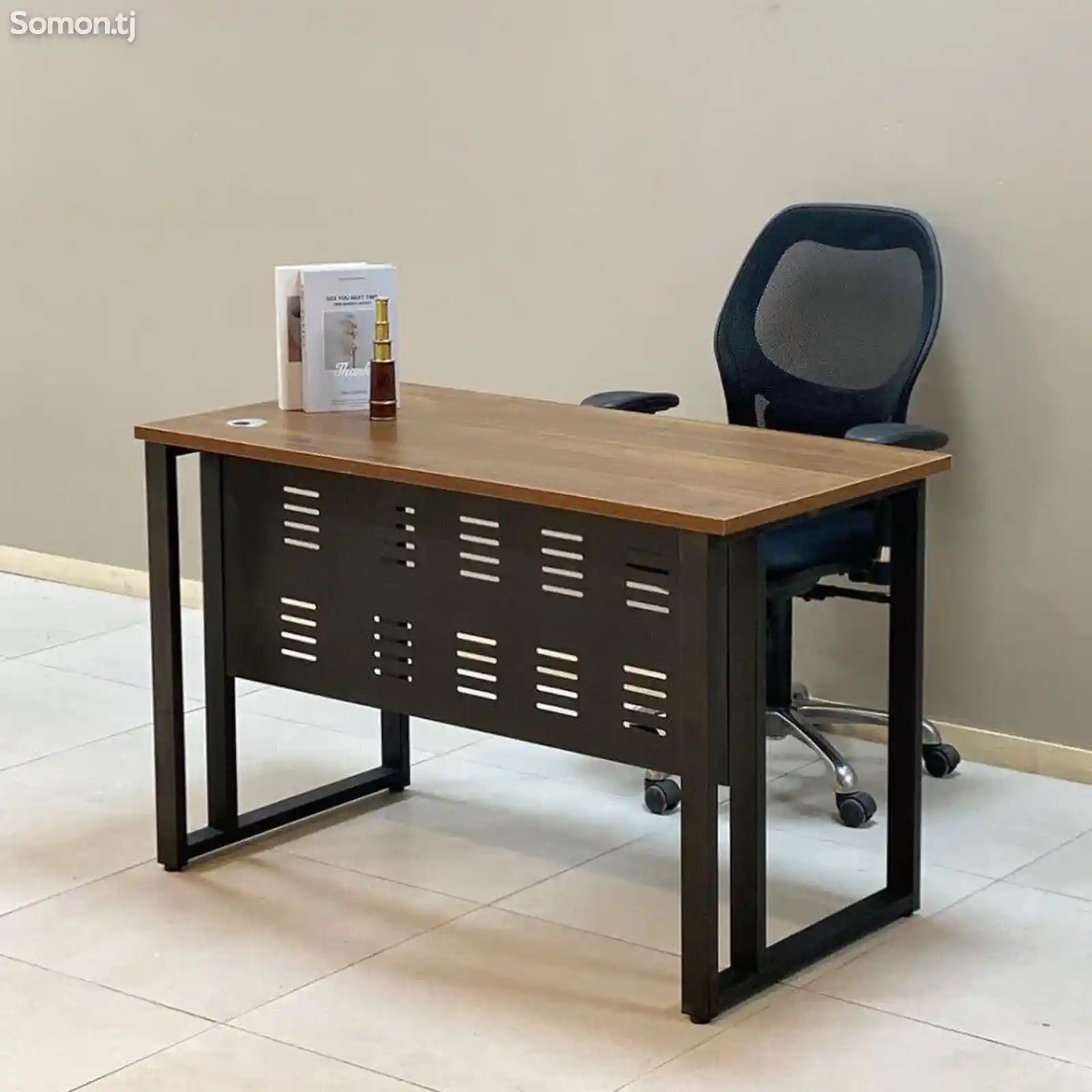 Стол для офиса-1