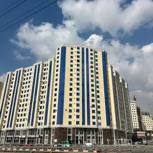 3-комн. квартира, 5 этаж, 72 м², Сино 102мкр