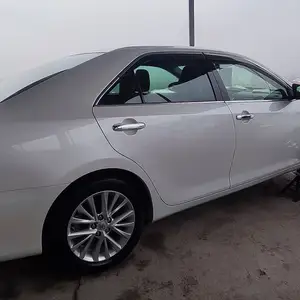 Toyota Camry, 2015