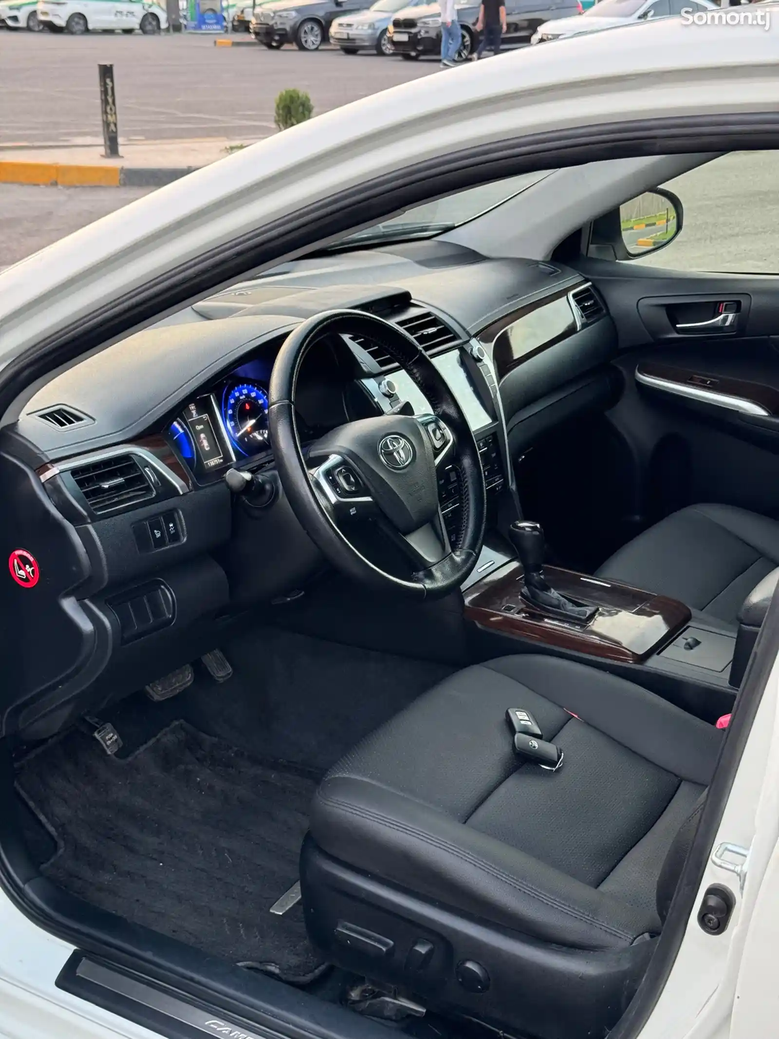 Toyota Camry, 2015-7