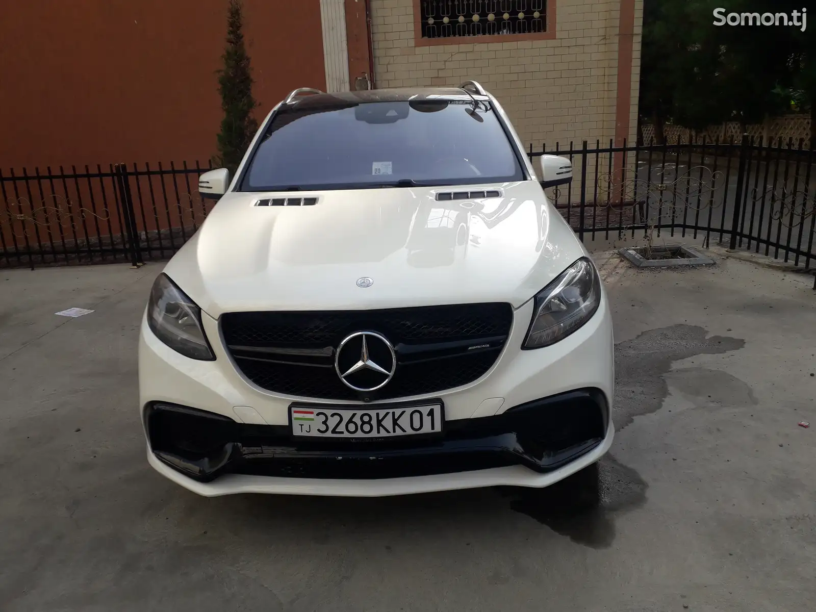 Mercedes-Benz GLE class, 2016-1