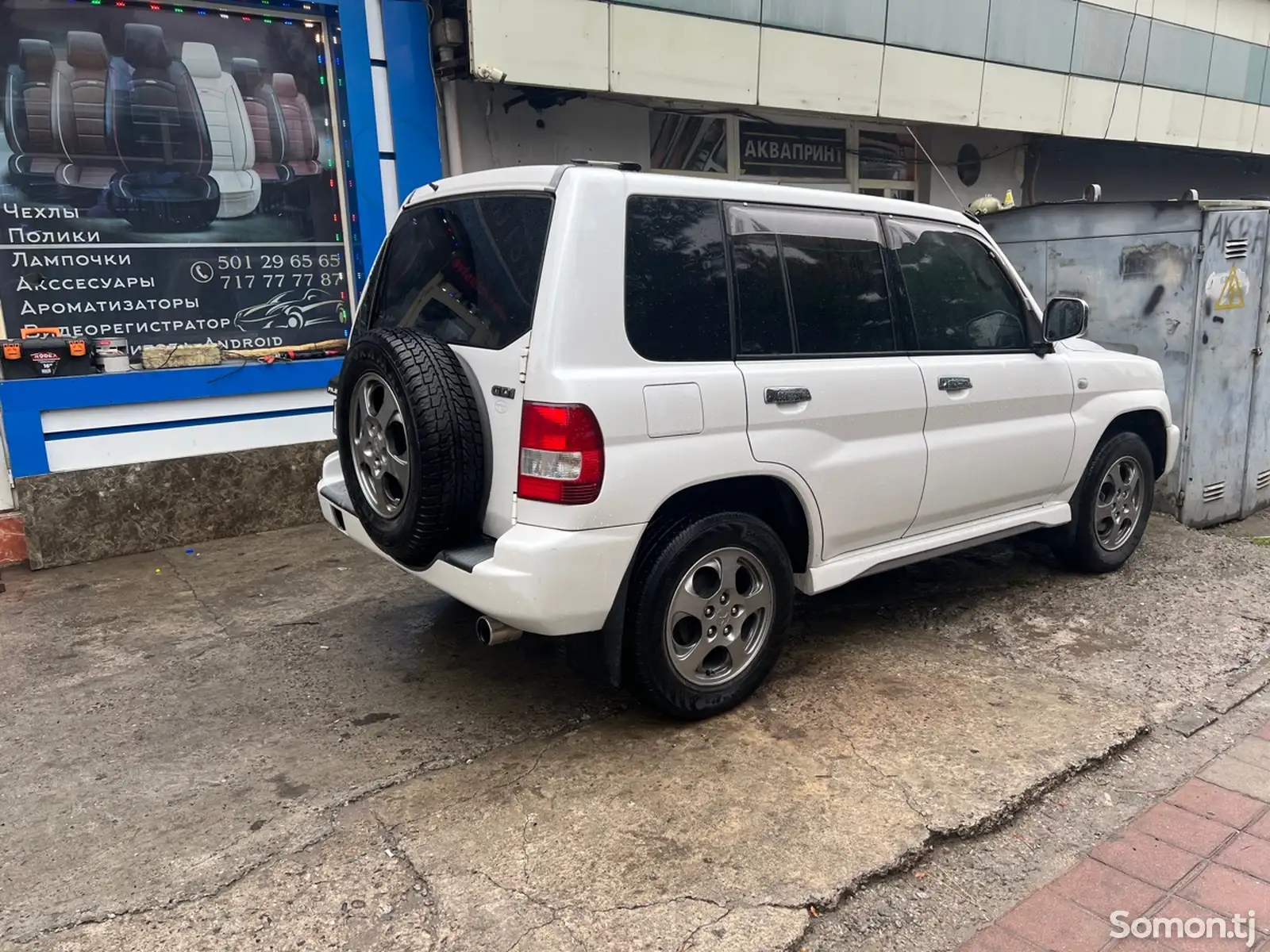 Mitsubishi Pajero IO, 2001-2