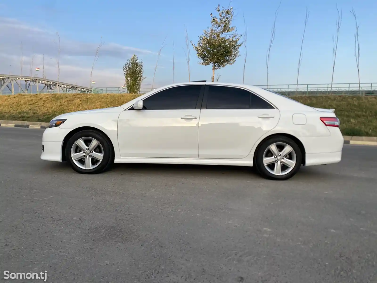 Toyota Camry, 2010-3