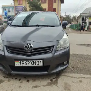 Toyota Verso, 2010