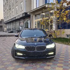 BMW 7 series, 2019