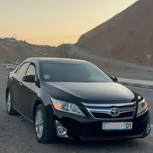 Toyota Camry, 2012