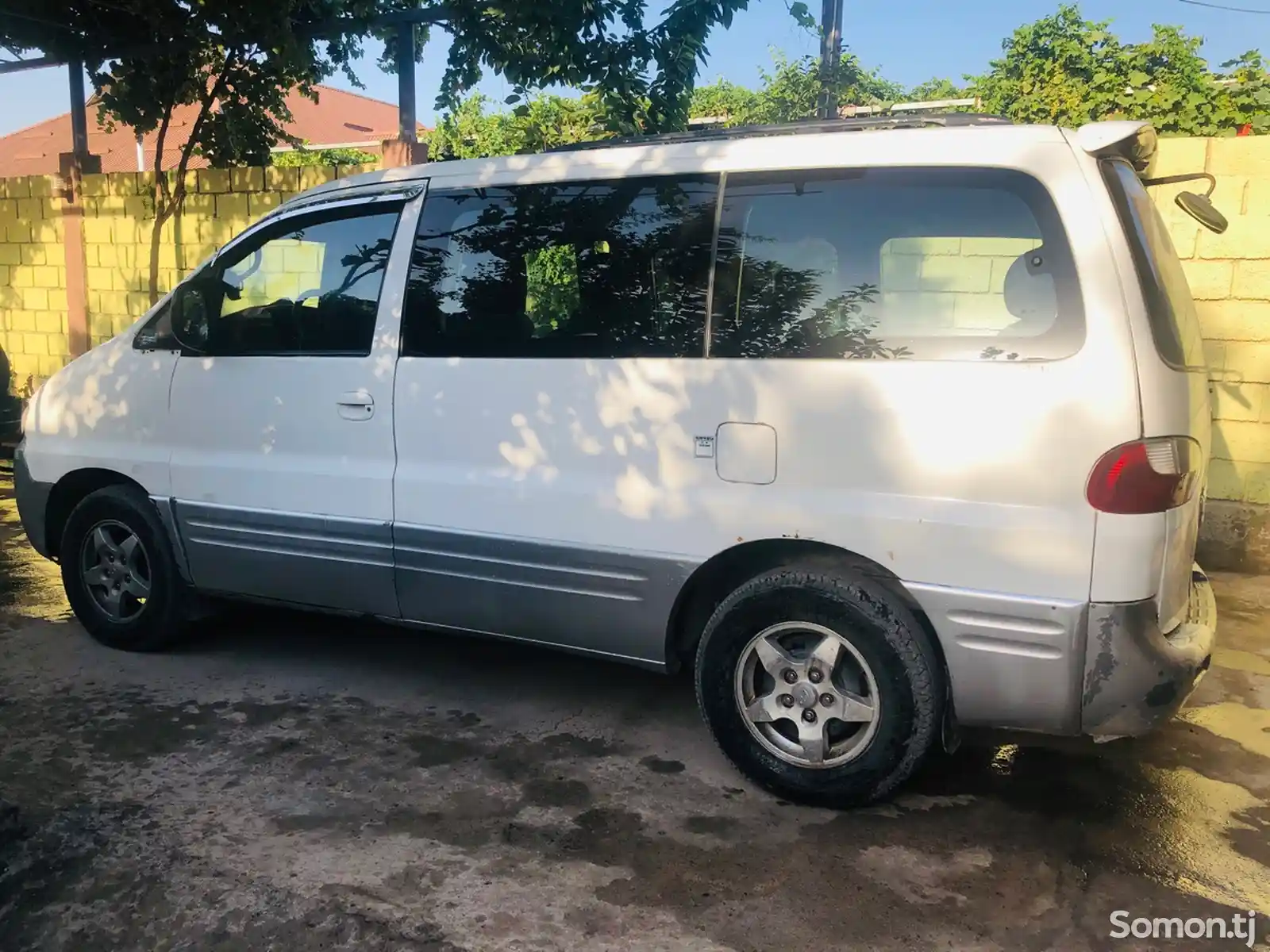 Микроавтобус Hyundai Starex, 2000-4