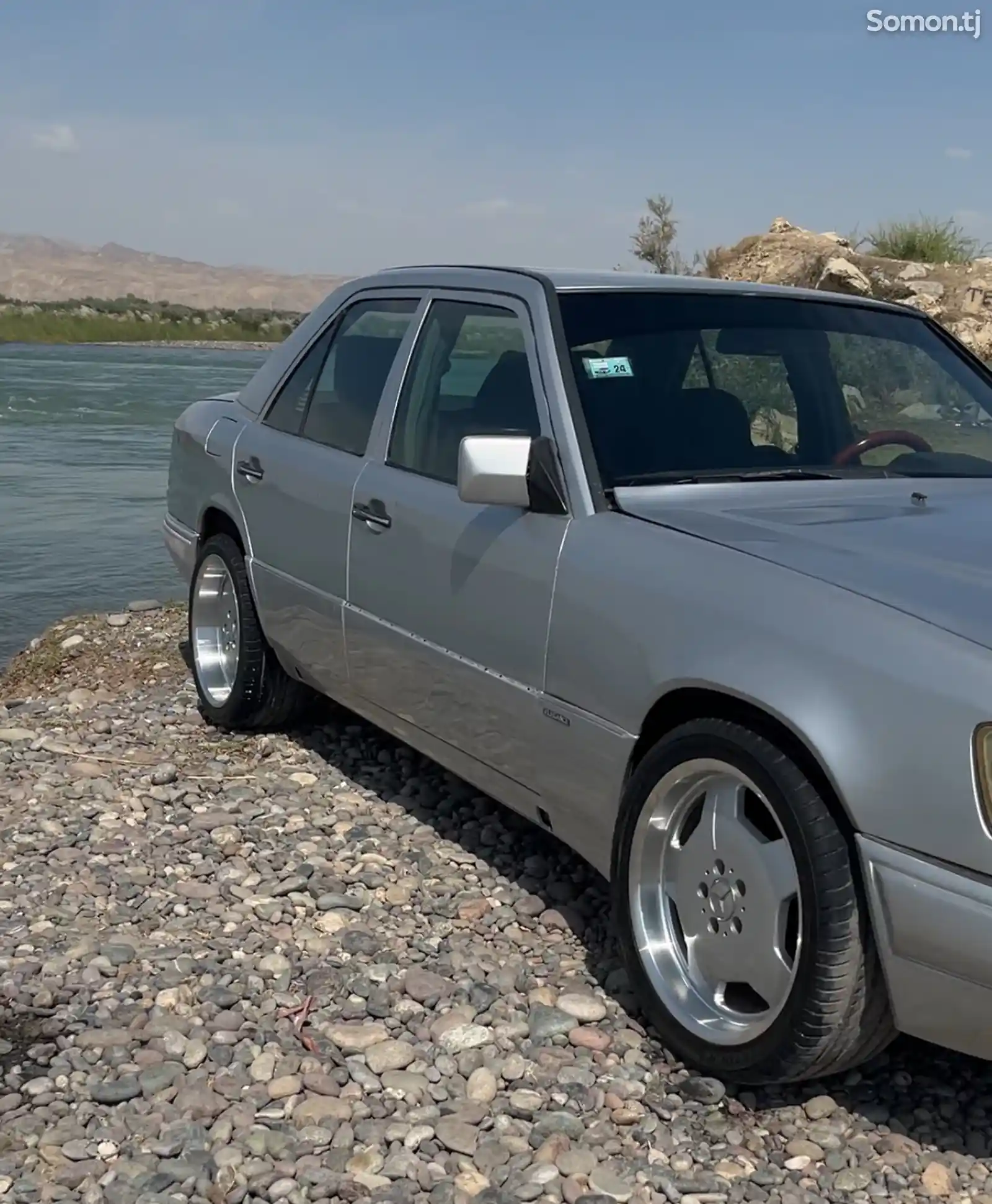 Mercedes-Benz W124, 1994-10