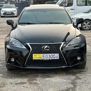 Lexus IS series, 2010