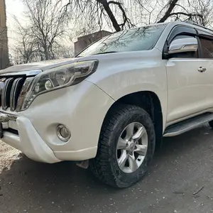 Toyota Land Cruiser Prado, 2013