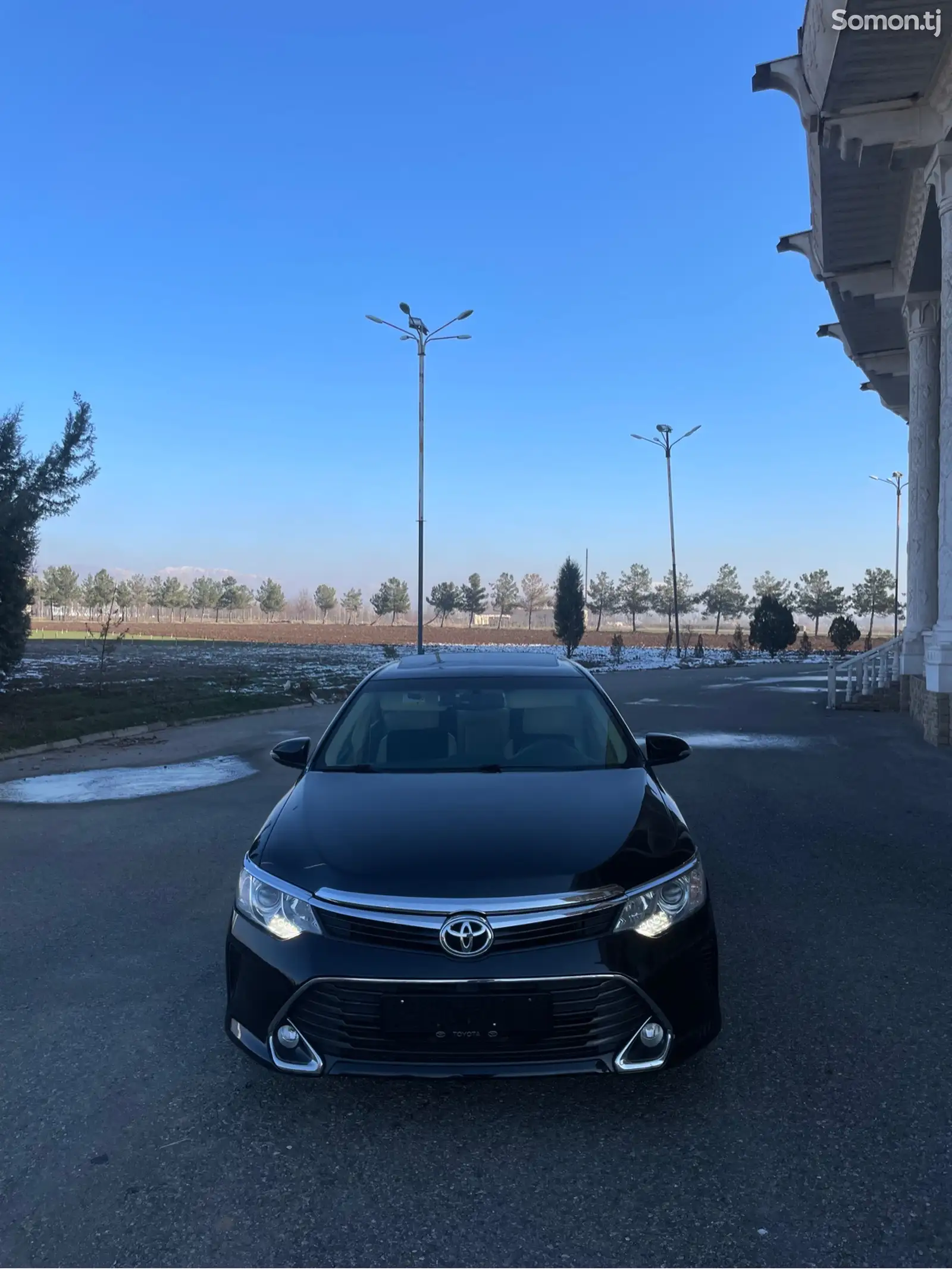 Toyota Camry, 2017-1