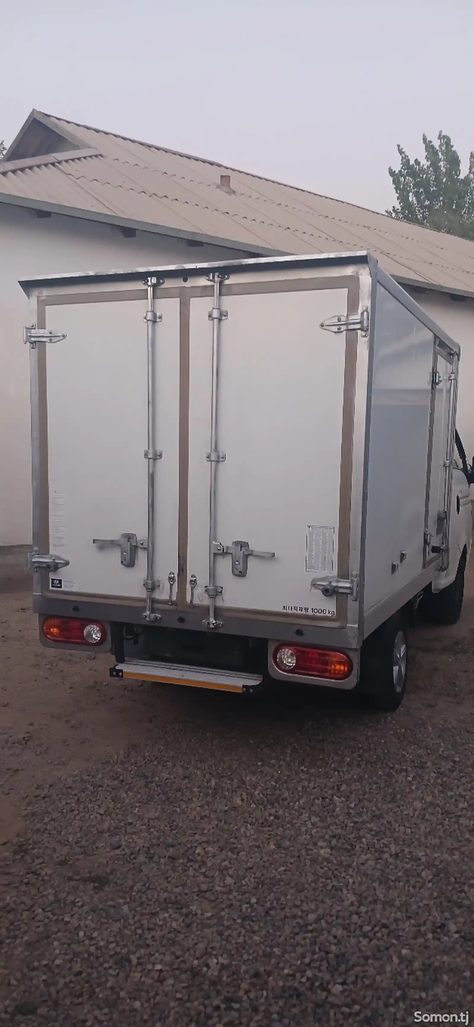 Бортовой автомобиль Hyundai Porter, 2015-4