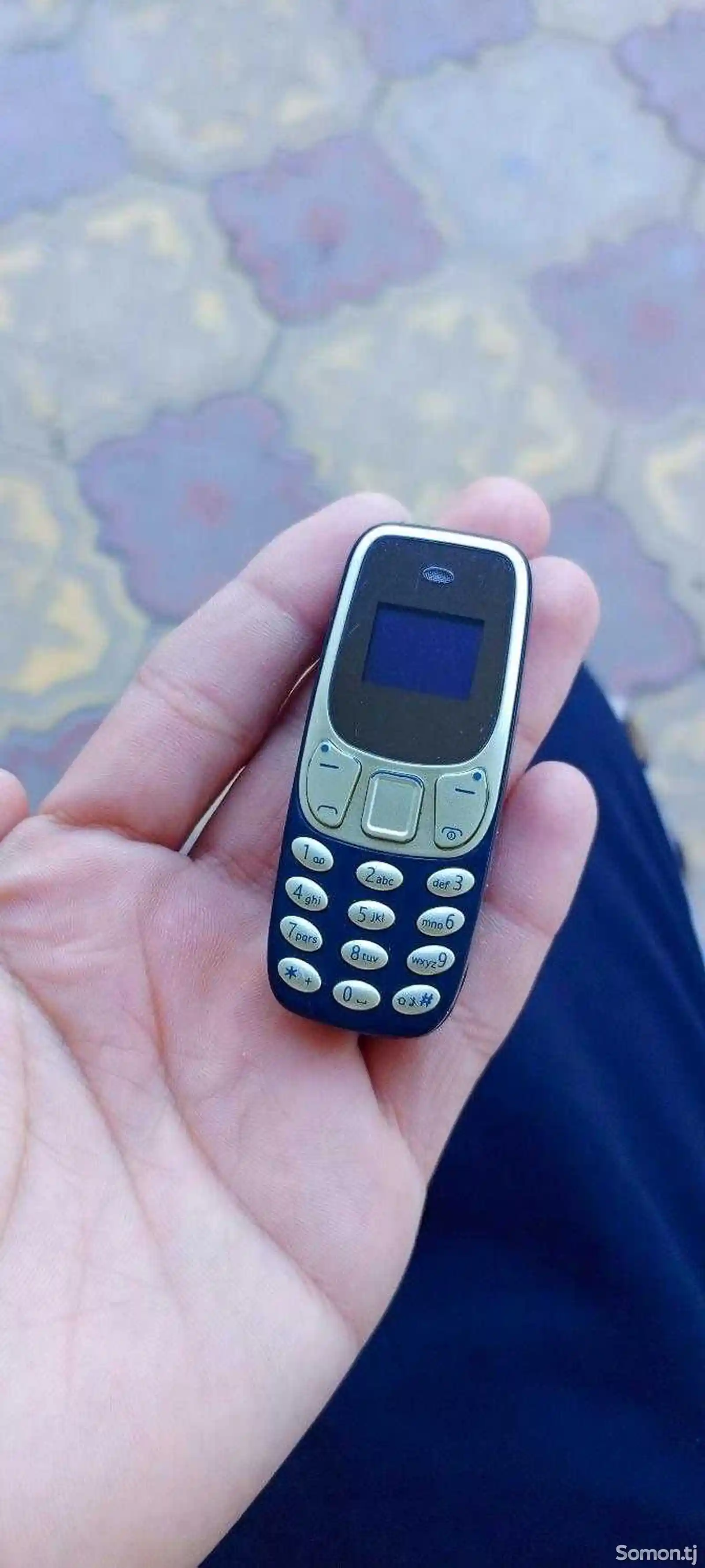 Nokia mini-1