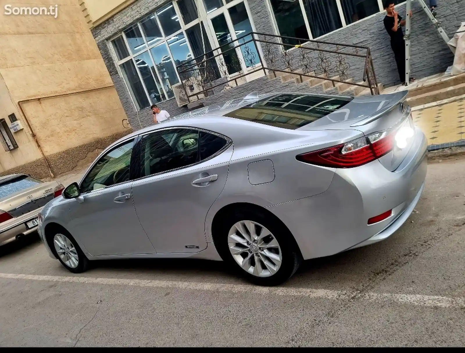 Lexus ES series, 2015-2