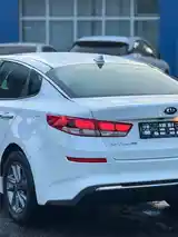 Kia Optima, 2019-9