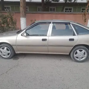 Opel Astra H, 1992