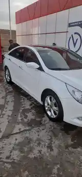 Hyundai Sonata, 2010-2