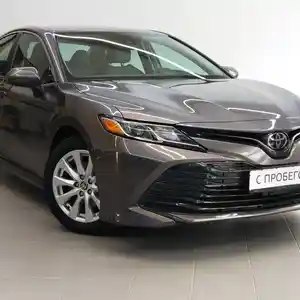 Toyota Camry, 2020