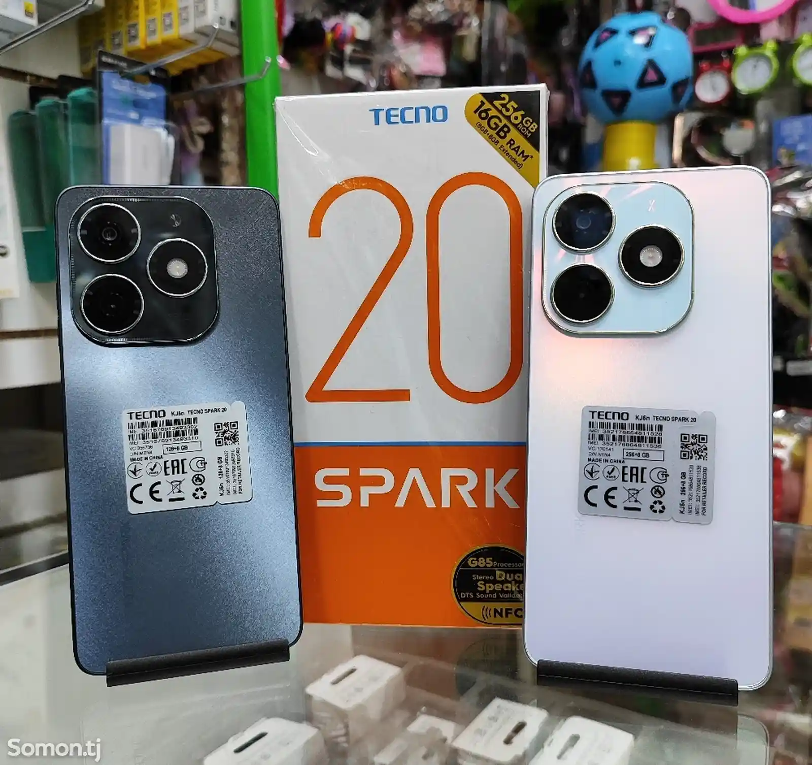 Tecno Spark 20 16/128Gb white-1